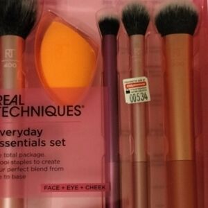 Real Techniques Brush & Sponge Set - Pink, Purple, Orange